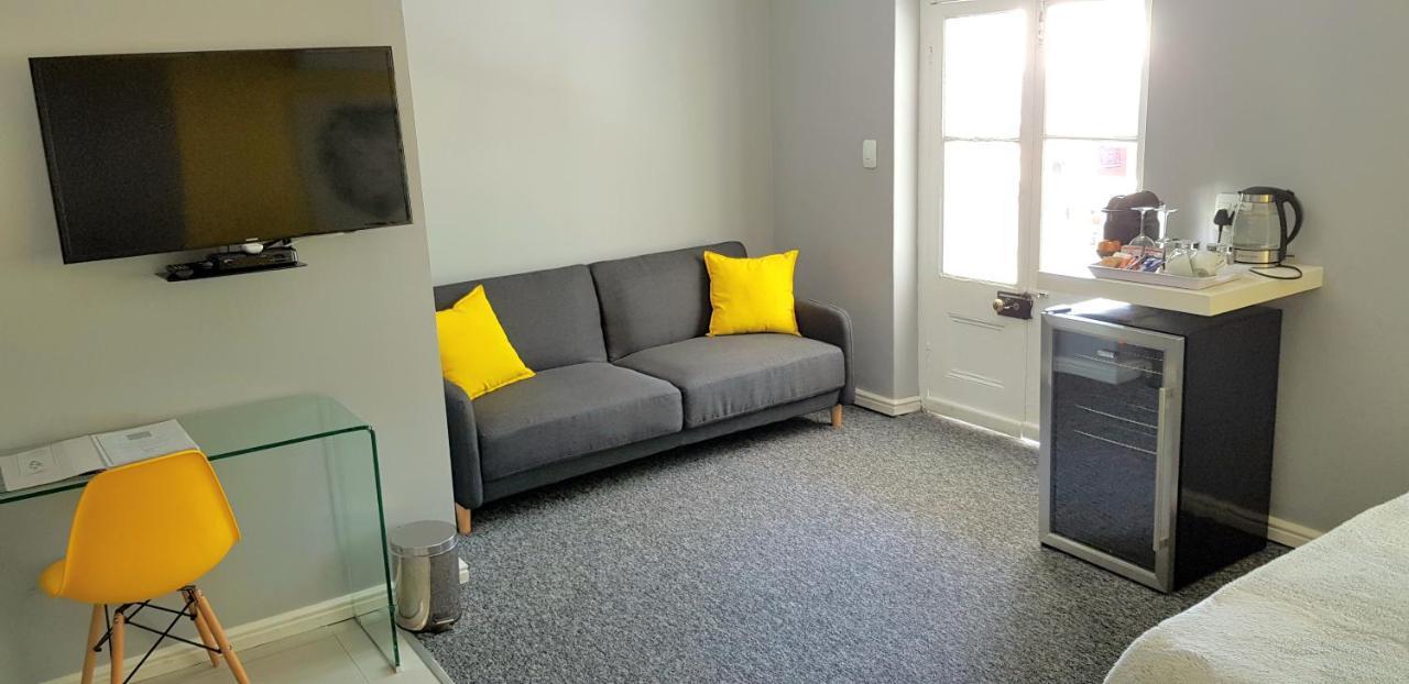 The Vibe Dorp Street Bed and Breakfast Στέλενμπος Εξωτερικό φωτογραφία
